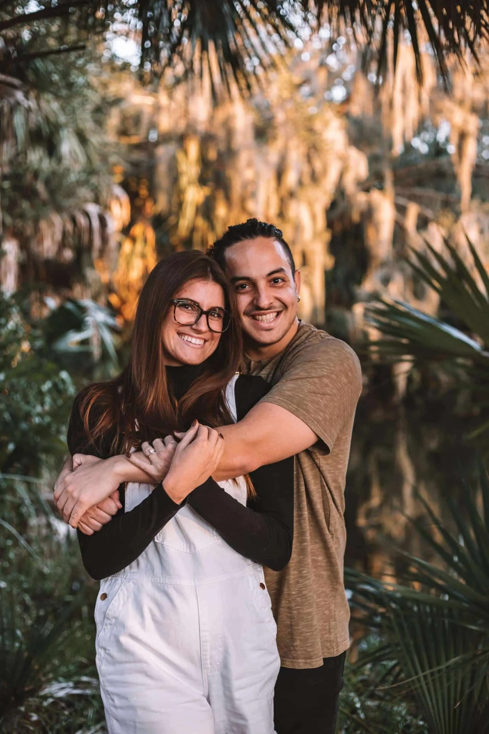 Couple together among the greenery at Hanna Park in Jacksonville
